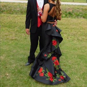 Sherri Hill prom dress